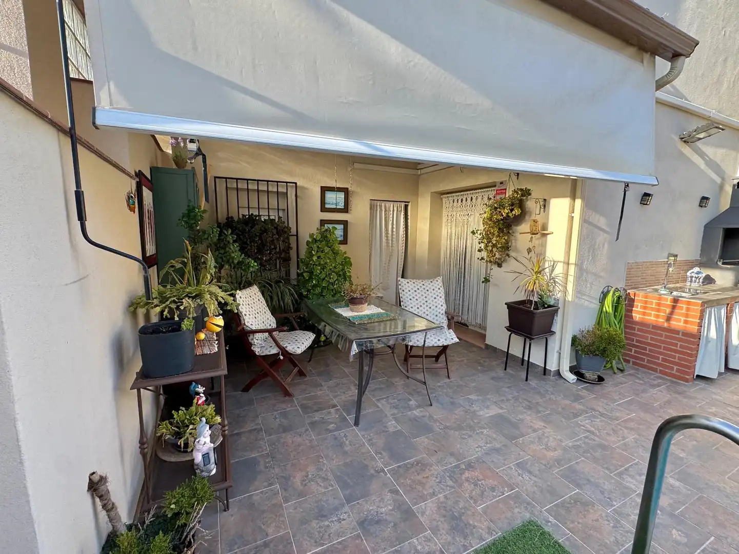 Casa aparellada amb terrassa en venda a Calle de la Gloria, imagen 11