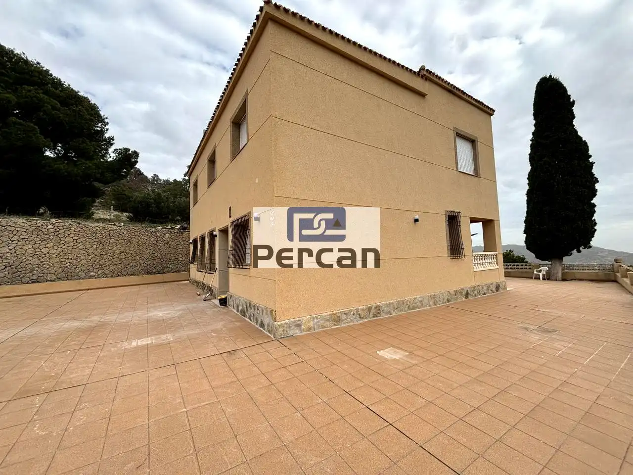 Casa rústica amb jardí de lloguer a Nuches, imagen 40