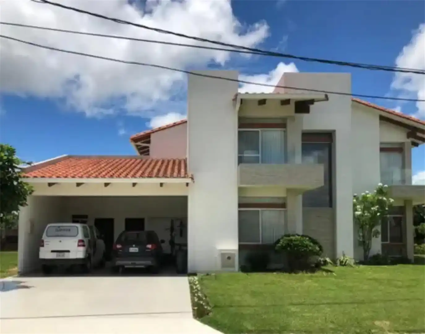 Vista exterior de Casa o xalet en venda en Griñón amb Aire condicionat, Piscina i Balcó