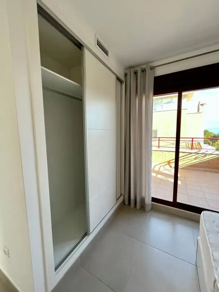 Habitación de Casa o chalet en venta en La Nucia con Aire acondicionado, Calefacción y Terraza
