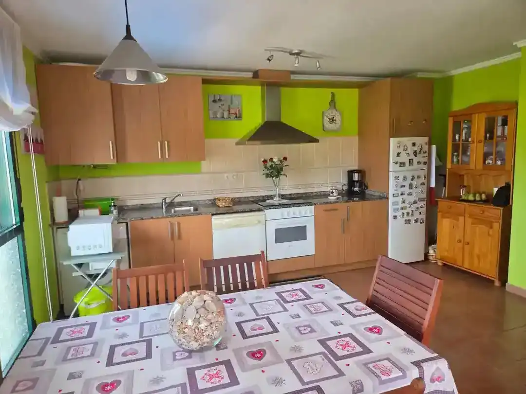 Kitchen of Flat for sale in Barreiros  with Terrace, Storage room and Furnished