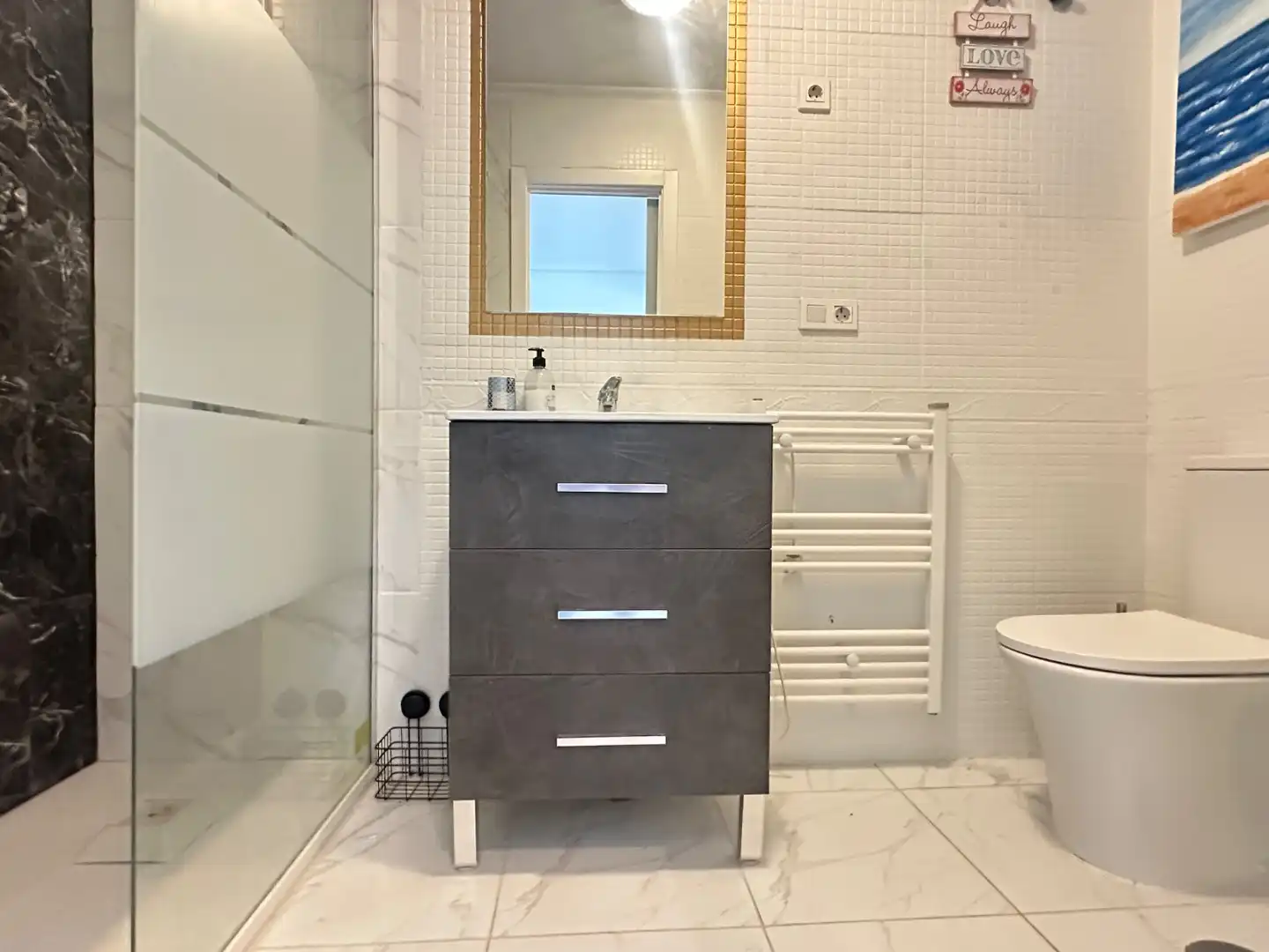 Bany de Casa o xalet en venda en Orihuela amb Aire condicionat, Piscina i Moblat