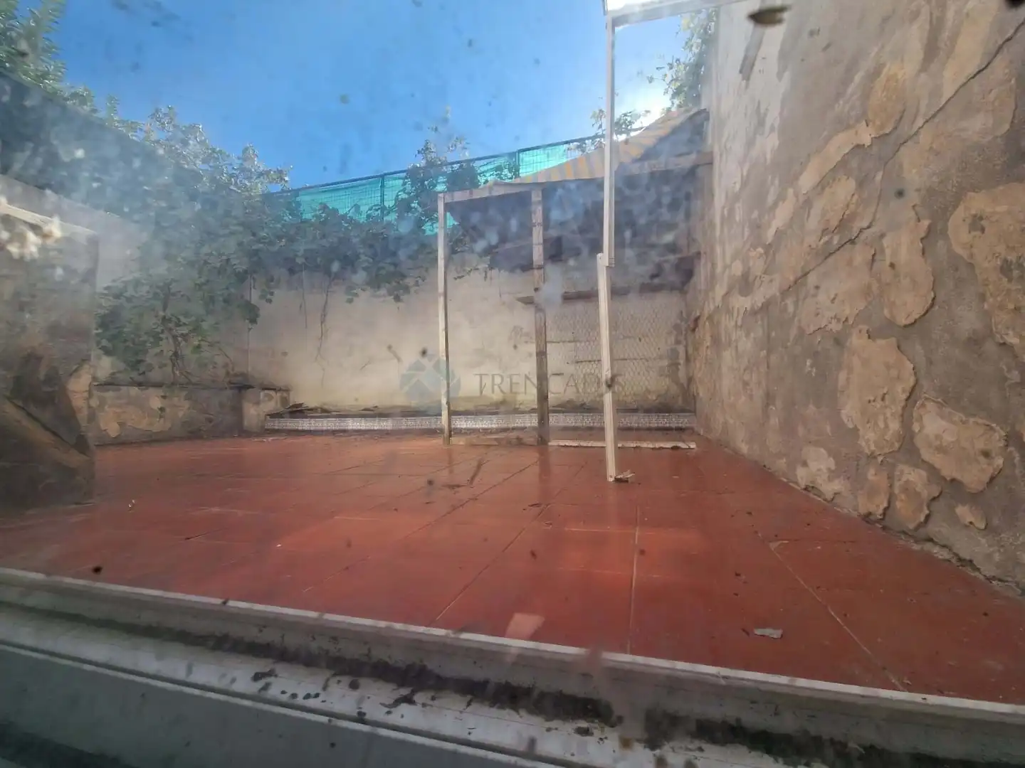 Terrasse von Einfamilien-Reihenhaus zum Verkauf in Recas