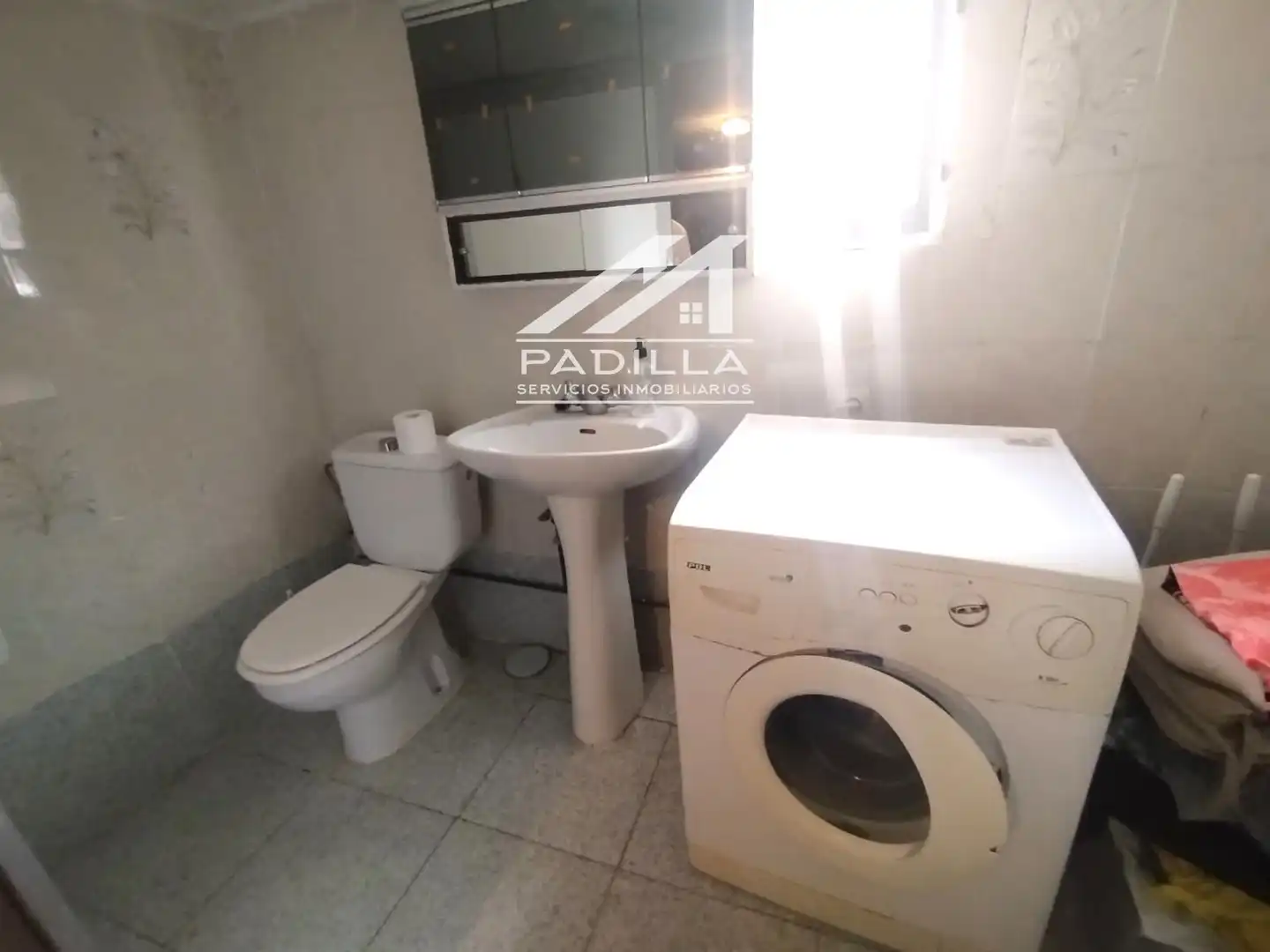 Bany de Casa o xalet en venda en Méntrida amb Calefacció i Piscina