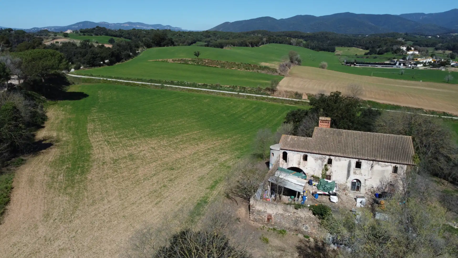 Country house zum Verkauf in Cardedeu mit Privatgarten, Abstellraum und Alarm