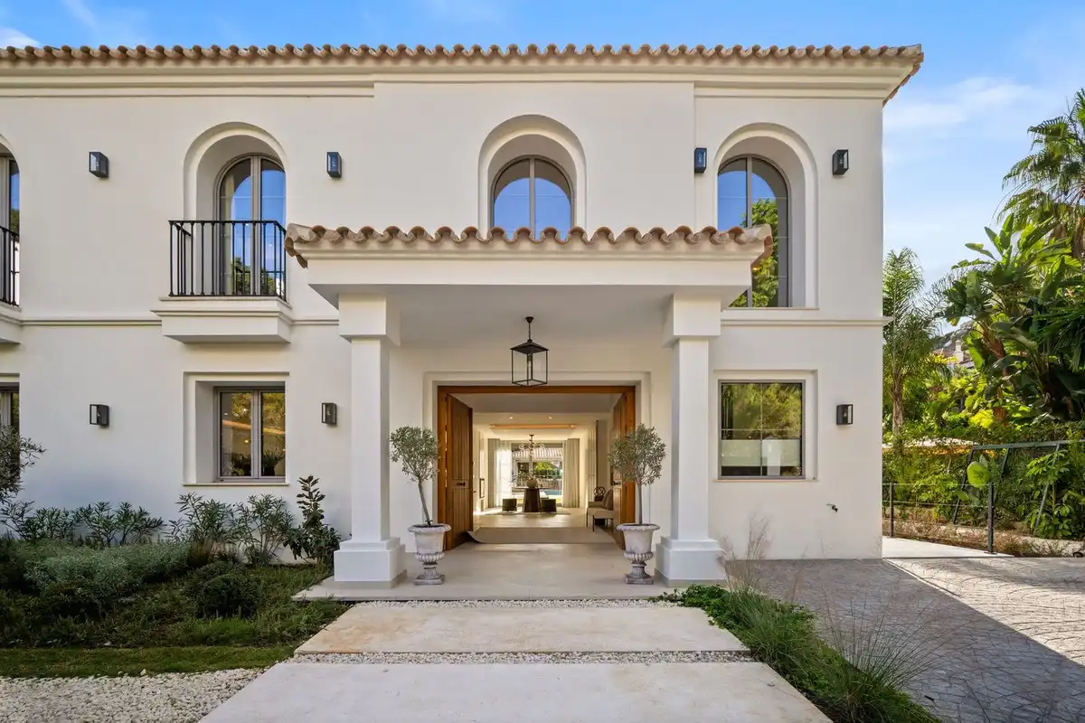 Exterior view of Detached homes for sale in Benahavís  with Terrace