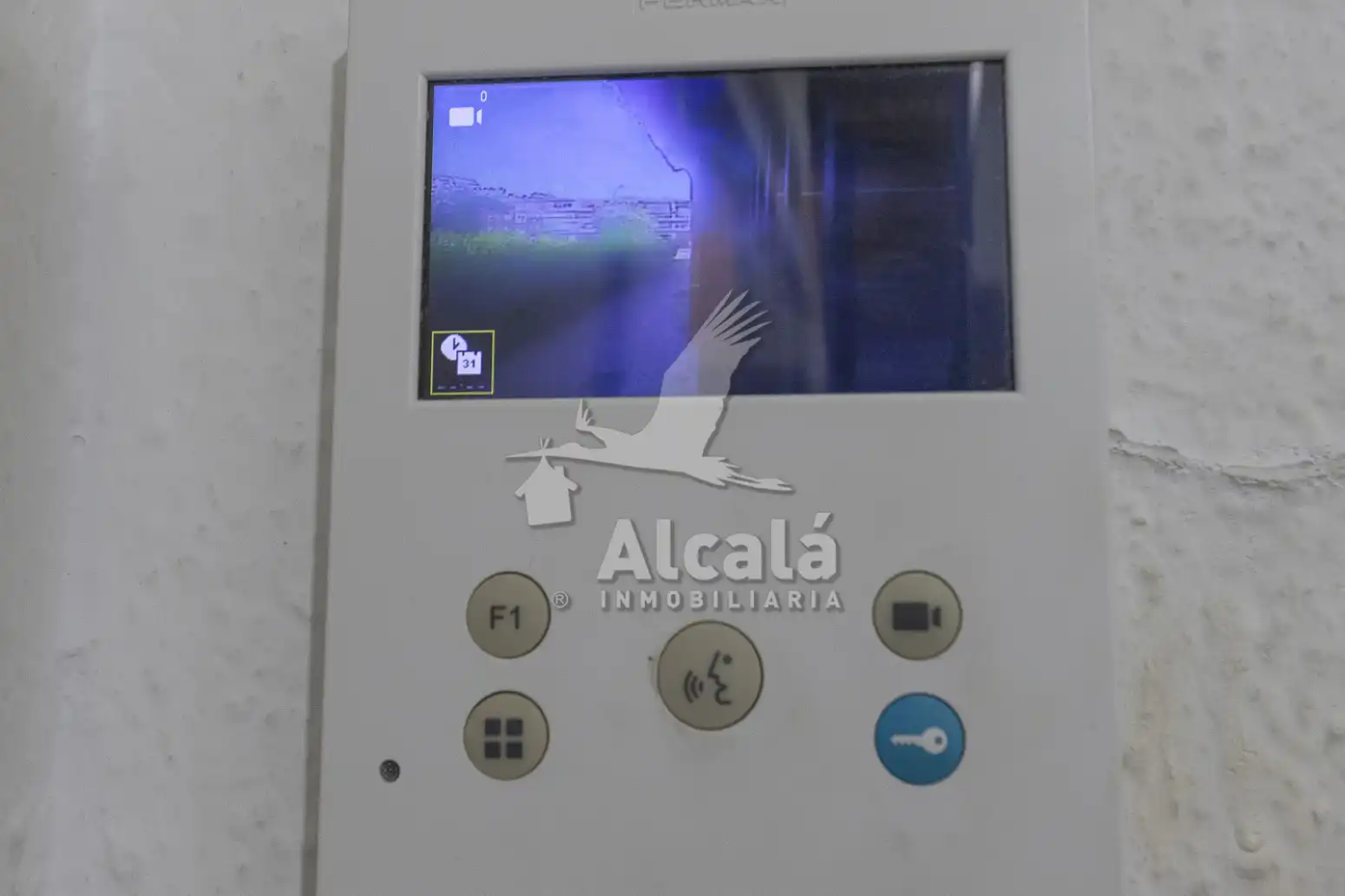 Piso en venta en Alcalá de Henares con Calefacción y Terraza