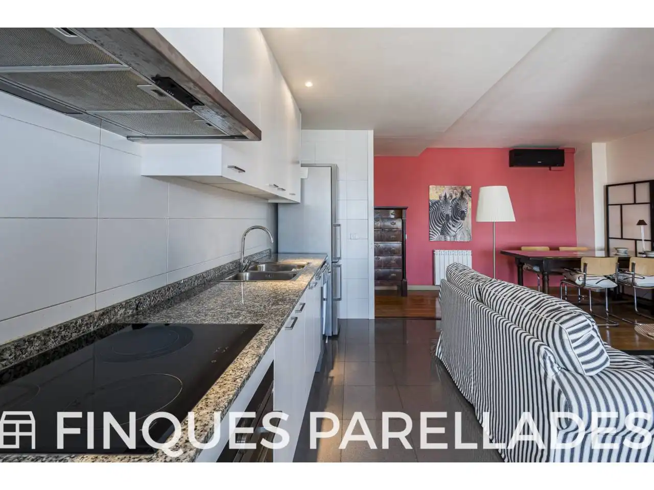 Cuina de Àtic en venda en Sitges amb Aire condicionat, Calefacció i Parquet