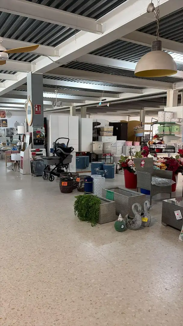 Nau industrial en venda a Caño Guerrero