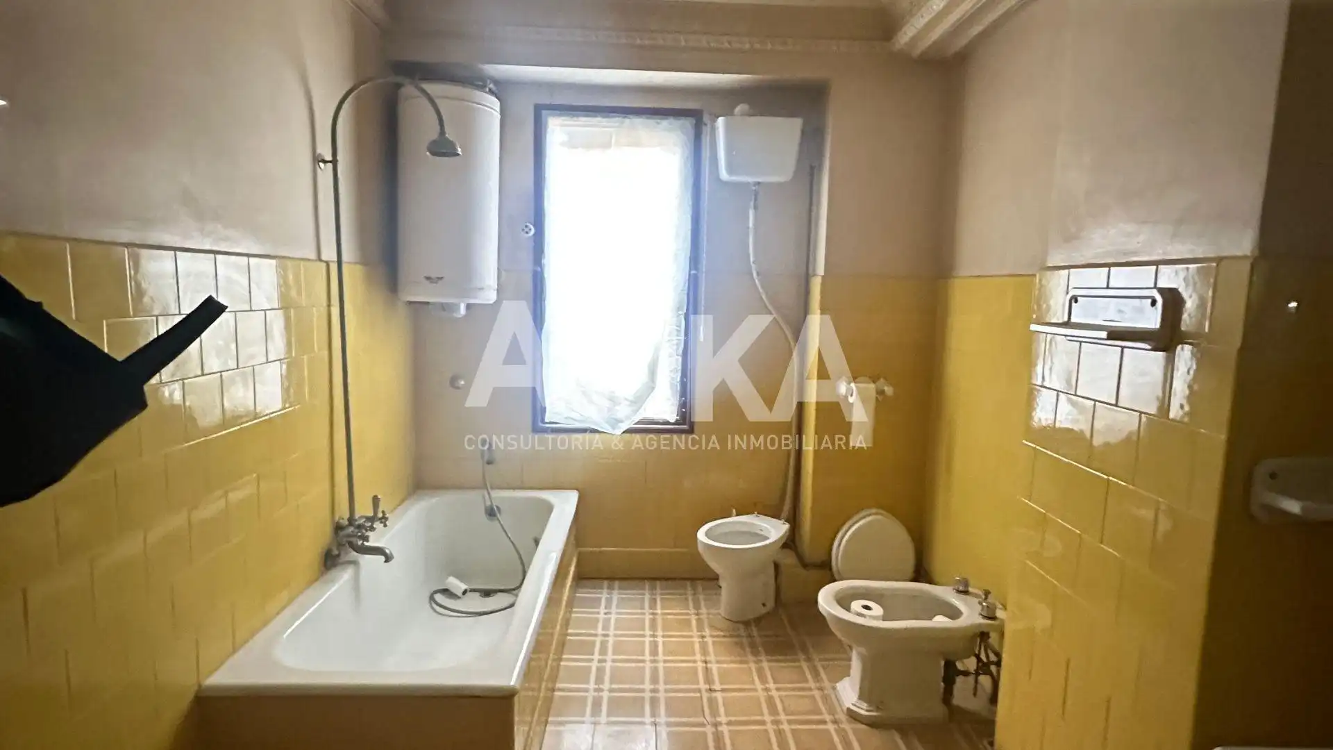 Bathroom of Houses for sale in Ontinyent  with Heating and Balcony