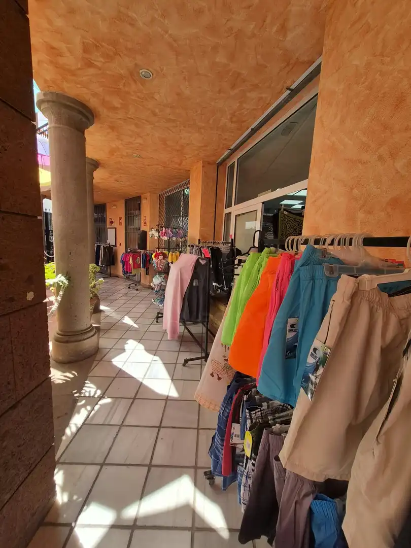Local en venda en Costa Adeje