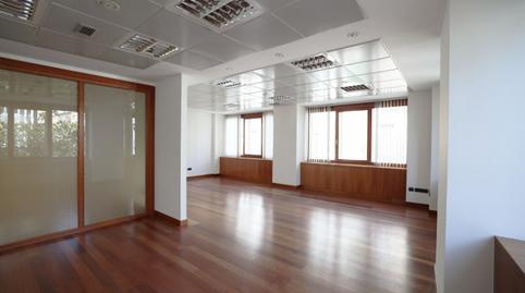 Photo 2 of Office to rent in Ensanche, Araba - Álava
