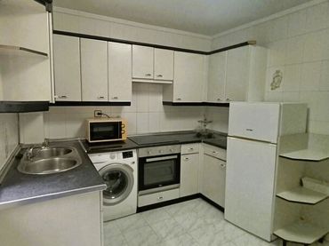 Piso con balcón en venta en Txabarri - La Unión - Vista Alegre