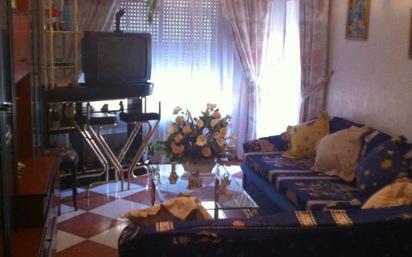 Living room of Flat for sale in  Córdoba Capital  with Heating and Terrace