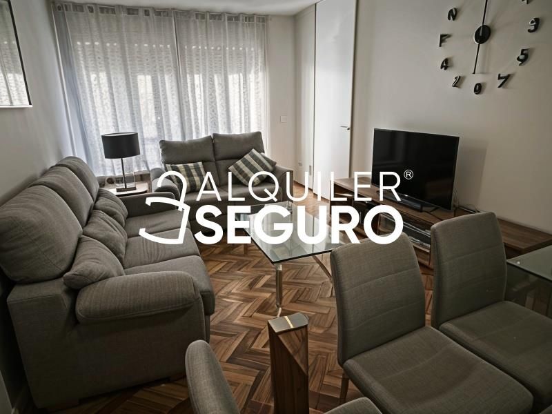 Living room of Flat to rent in  Zaragoza Capital  with Heating, Terrace and Furnished