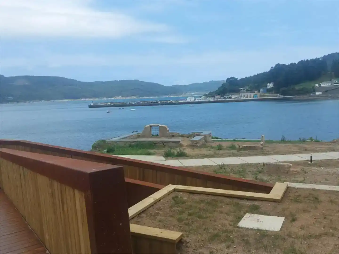 Terrassa de Pis en venda en O Vicedo  amb Piscina i Balcó