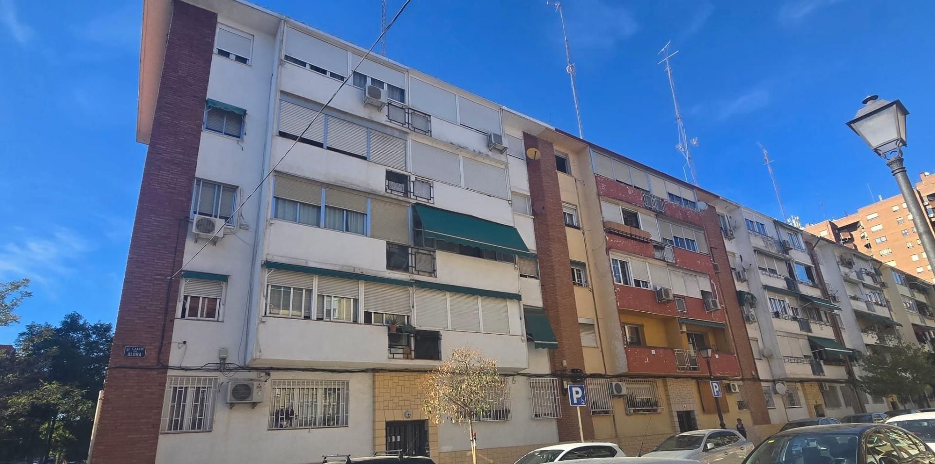Exterior view of Flat for sale in  Madrid Capital  with Heating