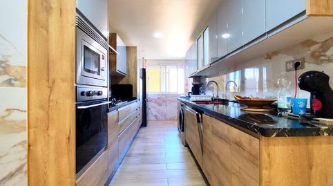 Foto 5 de Piso en venta en Ayuntamiento, Torremolinos