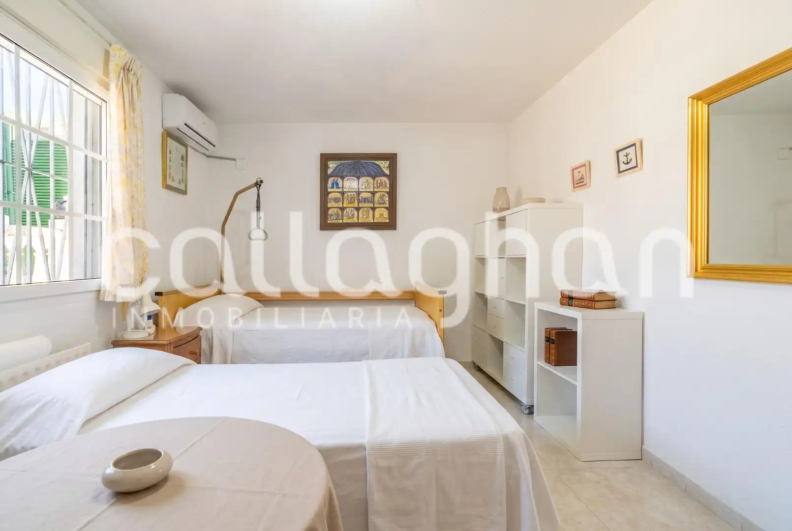 Habitación de Casa o chalet en venta en Paterna con Aire acondicionado, Jardín privado y Terraza