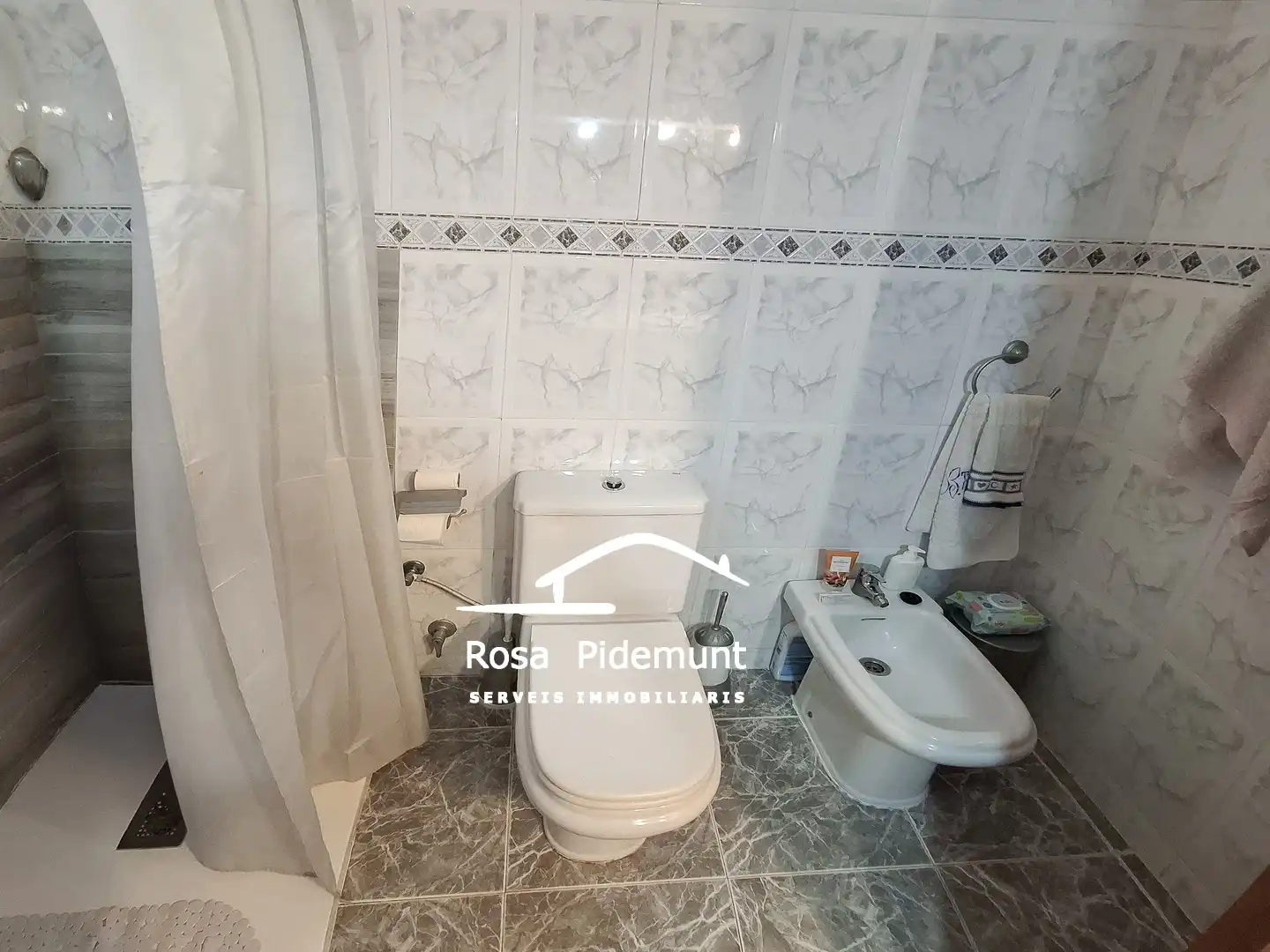 Bany de Casa o xalet en venda en Tordera amb Calefacció, Jardí privat i Terrassa