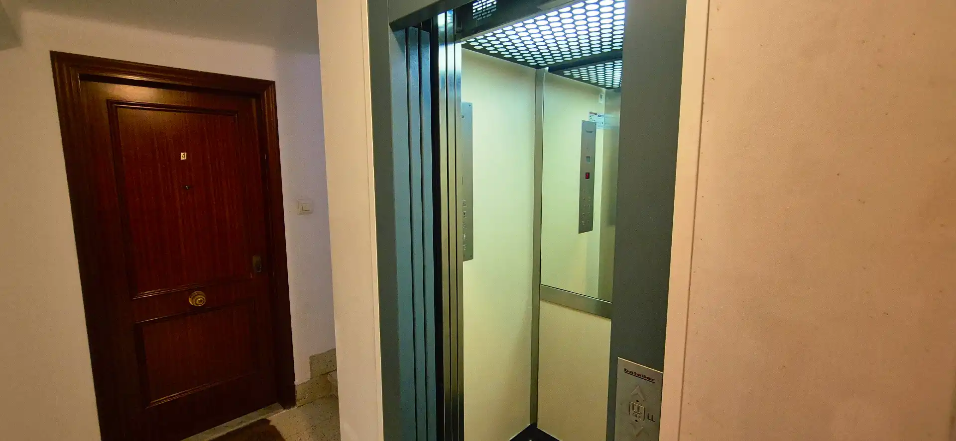 Appartamento con terrazza in vendita a Carrer Nau 4, imagen 17