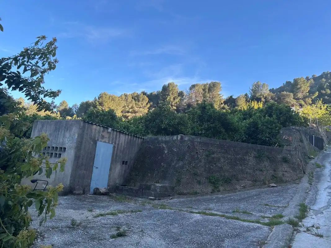 Aparcament de Finca rústica en venda en Oliva amb Moblat