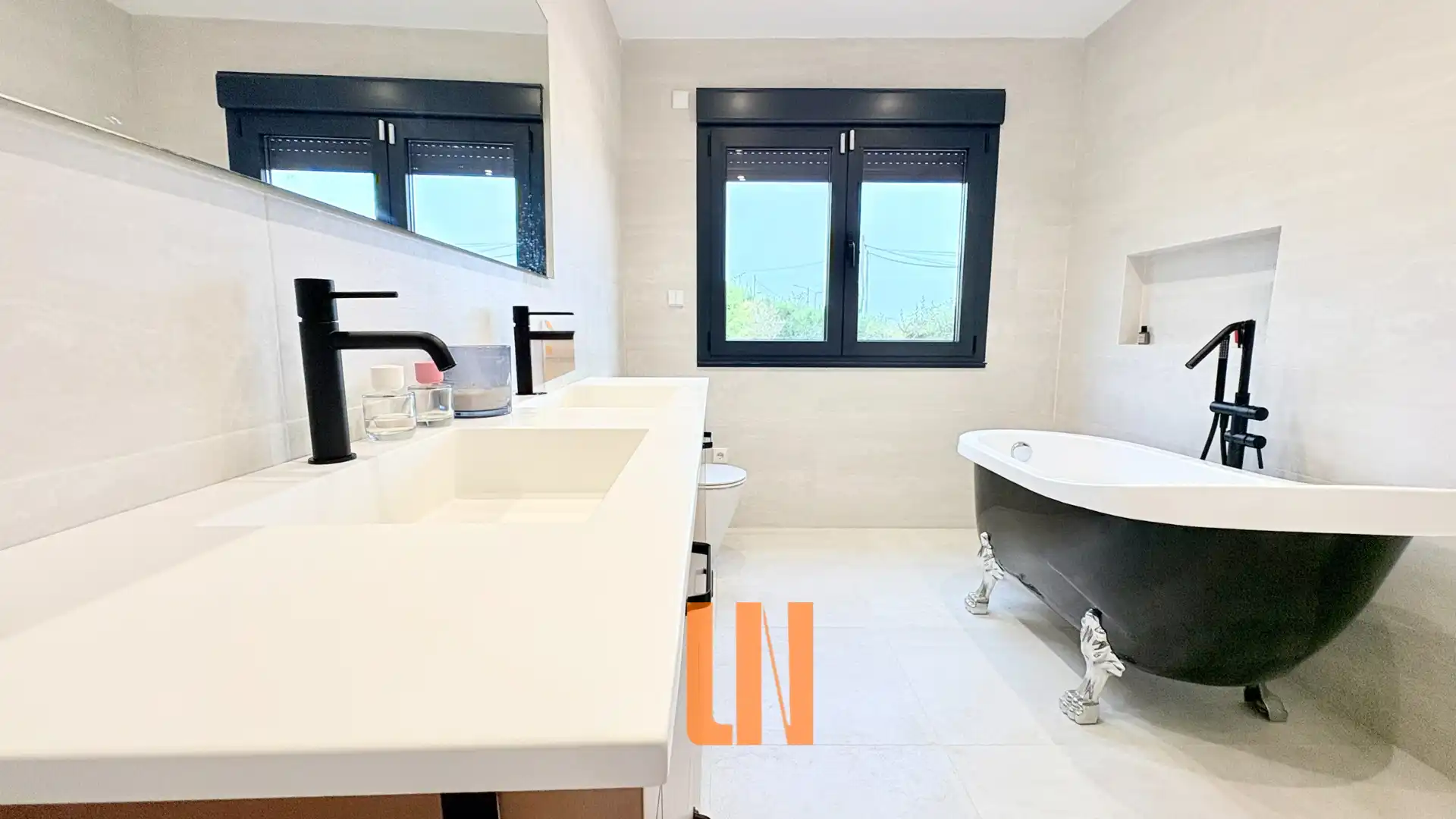 Bany de Casa o xalet en venda en Carballo, A Coruña