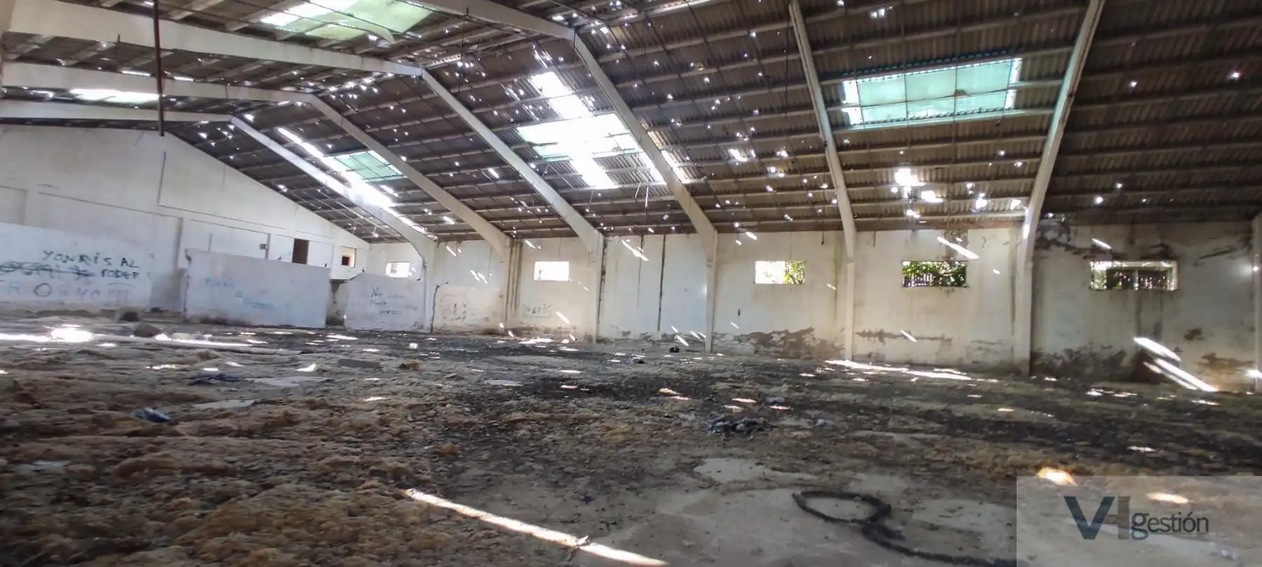 Fabrikhallen zum Verkauf in de Arcos, 4, Villamartín