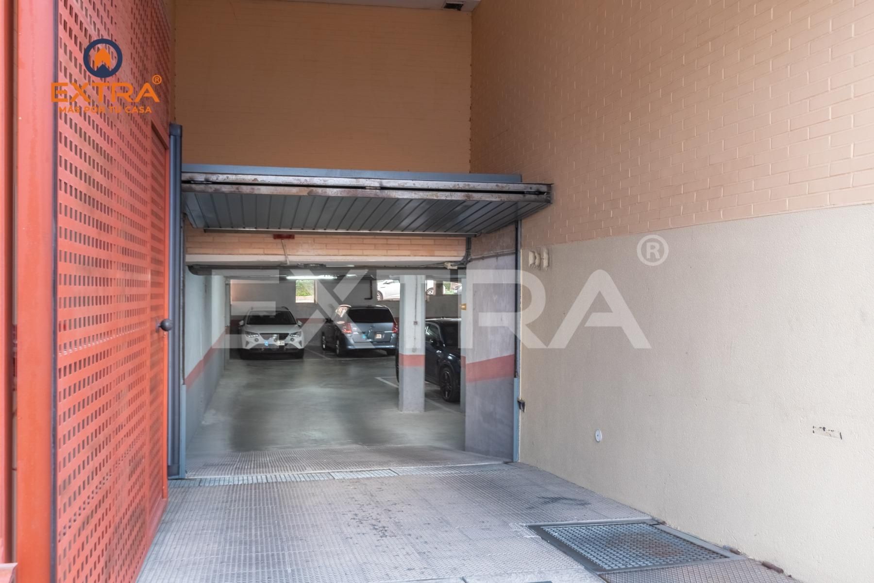 Parking of Garage for sale in  Madrid Capital