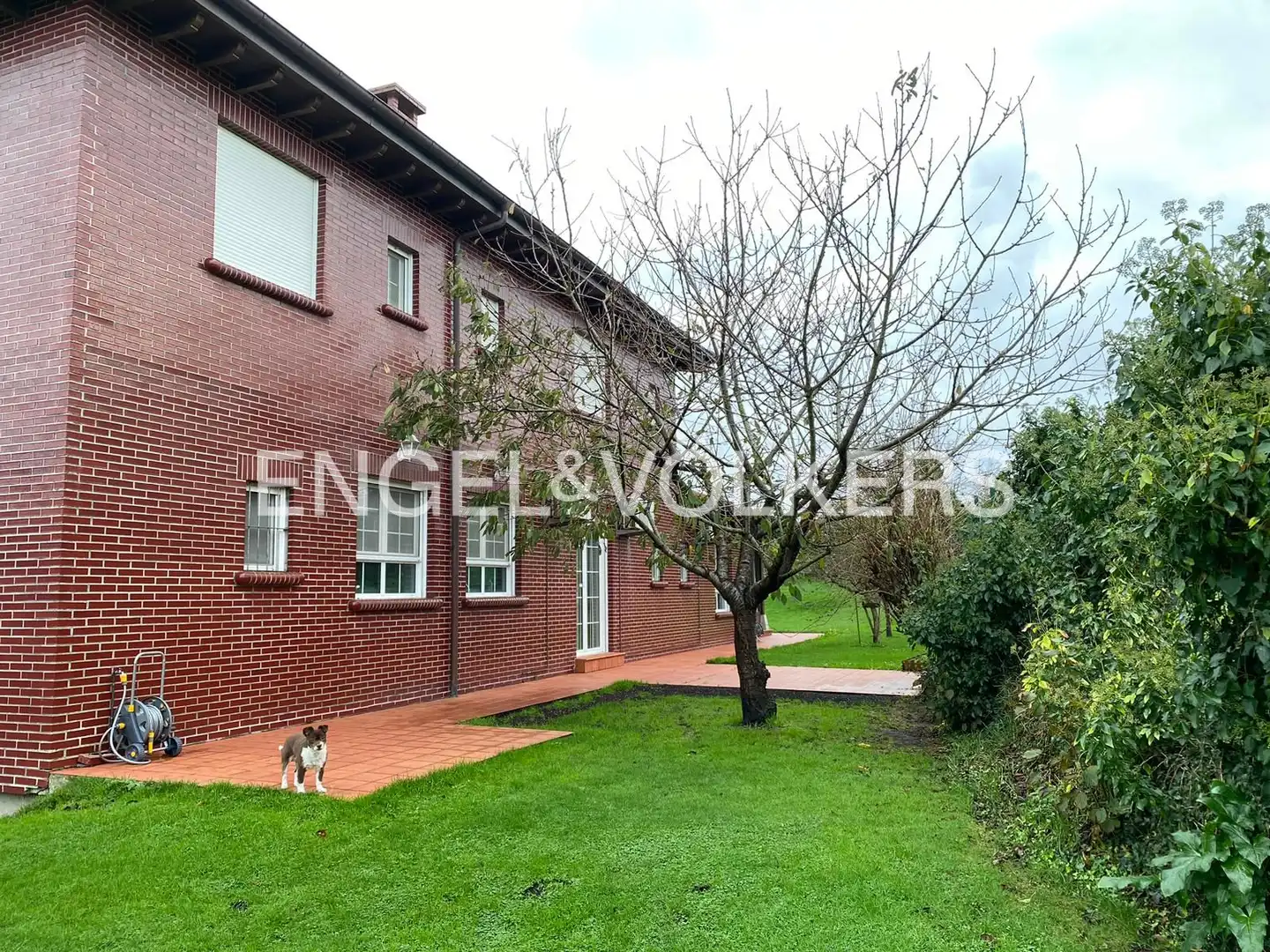 Exterior view of Houses for sale in Bareyo  with Air Conditioner, Heating and Private garden
