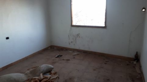 Foto 2 de Casa adosada en venta en Calle Paco Clavijo, Santisteban del Puerto, Jaén