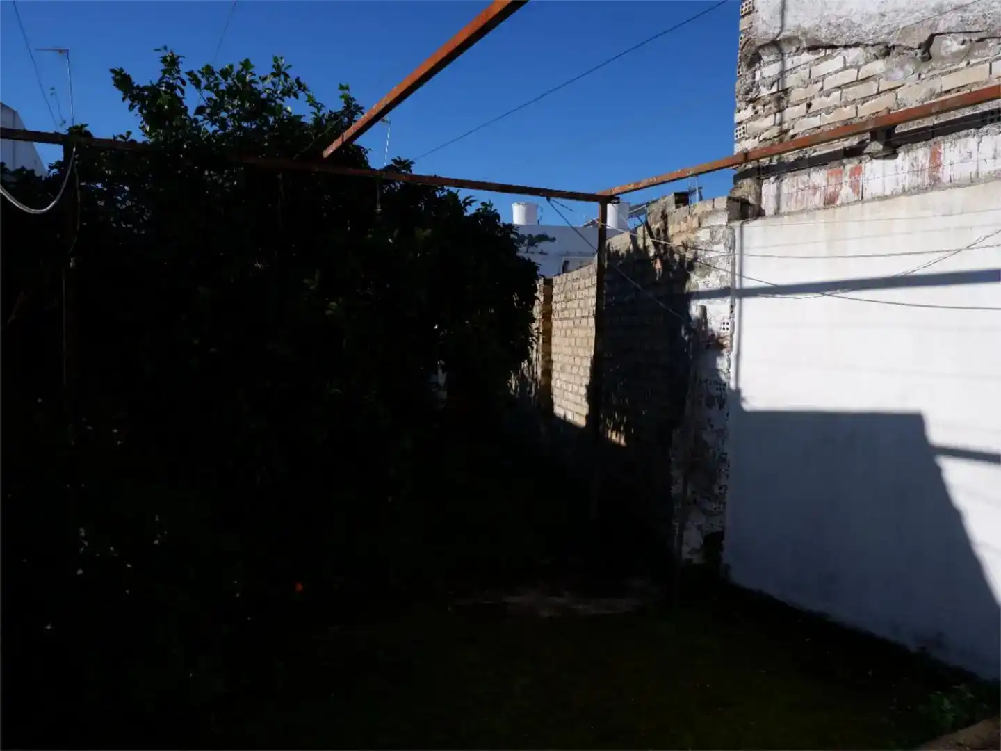 Jardí de Casa adosada en venda en Burguillos