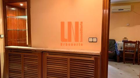 Foto 2 de Pis en venda a Valdeacederas, Madrid