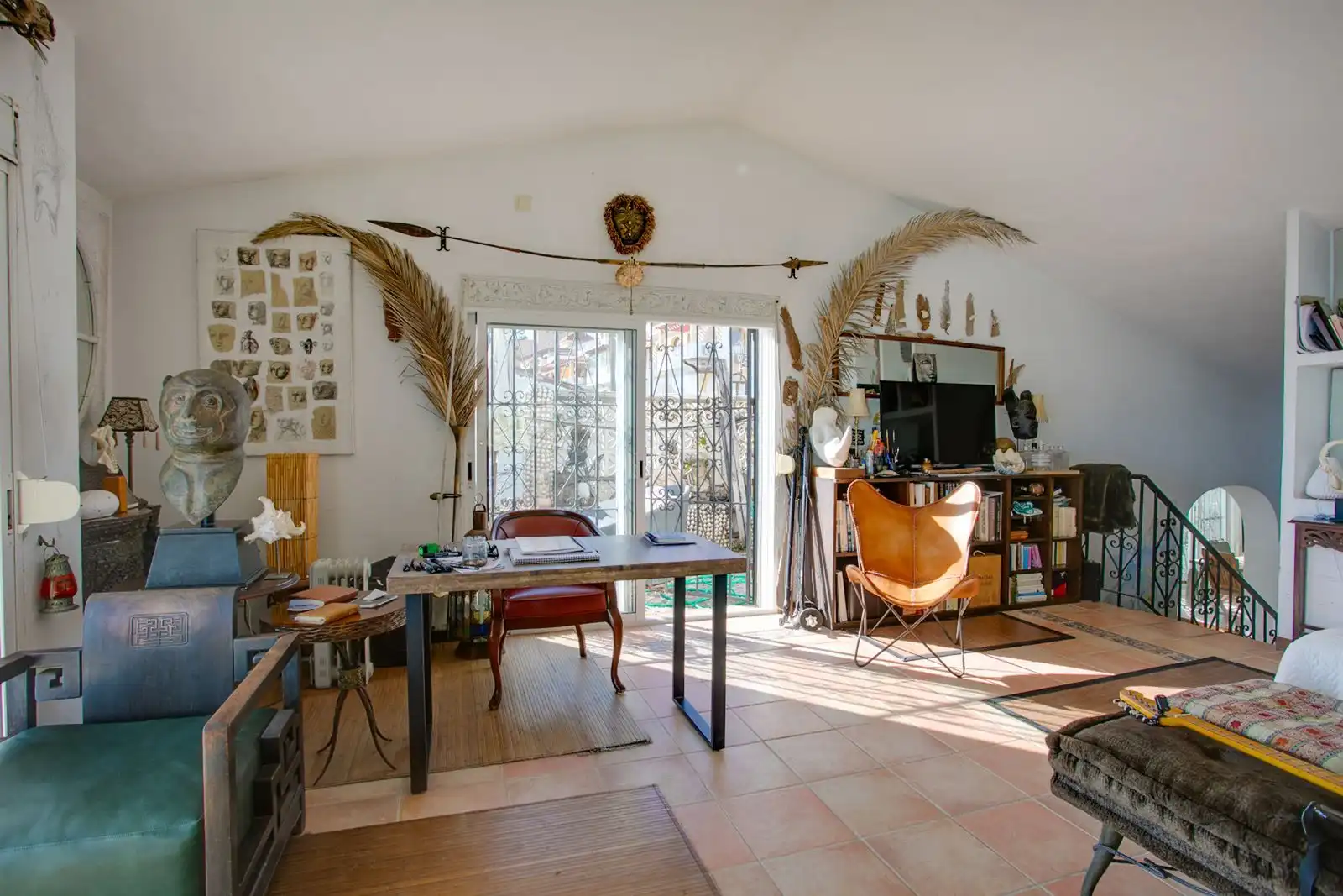 Living room of Houses for sale in Estepona  with Air Conditioner, Private garden and Terrace