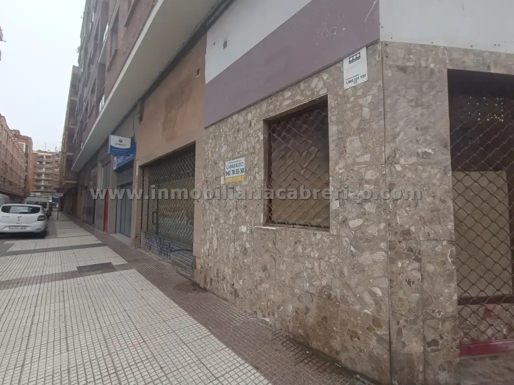 Local comercial en venta en Centro, imagen 2