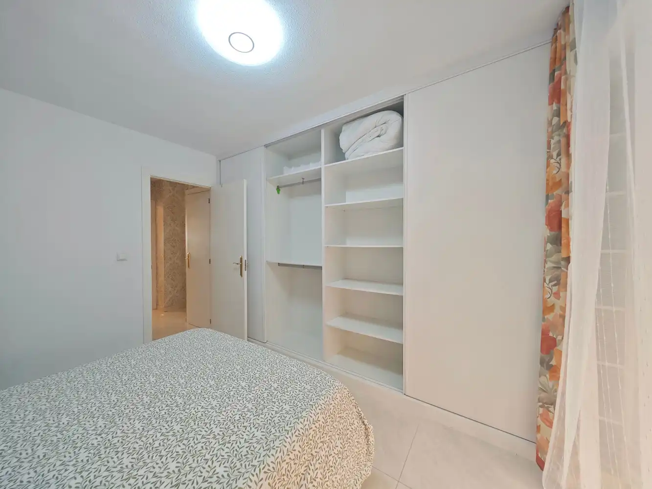 Habitación de Piso en venta en Calpe / Calp con Aire acondicionado, Terraza y Amueblado