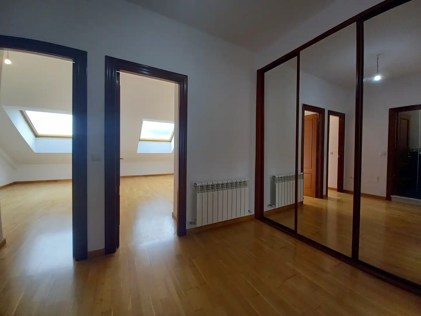 Schlafzimmer von Maisonette zum Verkauf in Castrillón mit Heizung, Ofen und Waschmaschine