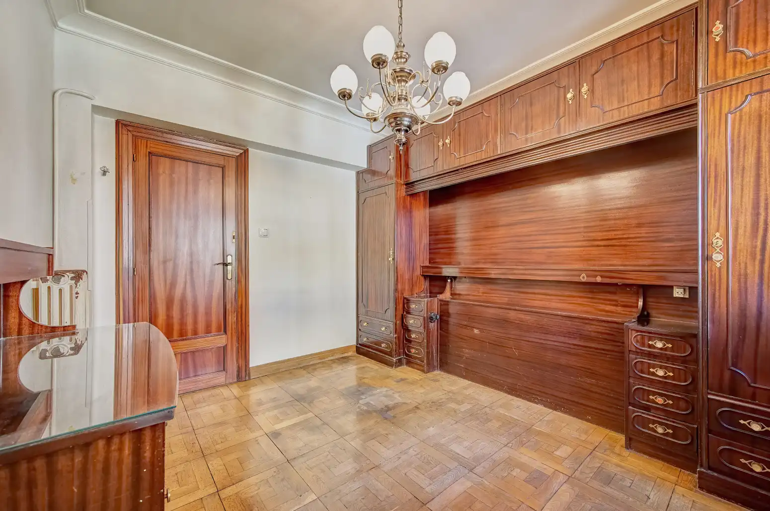 Piso en venta en  Pamplona / Iruña con Calefacción, Terraza y Balcón