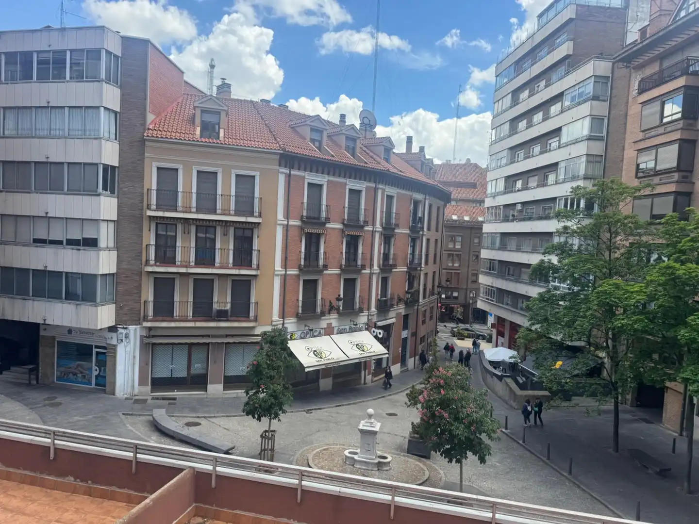Außenansicht von Wohnung zum Verkauf in Valladolid mit Terrasse