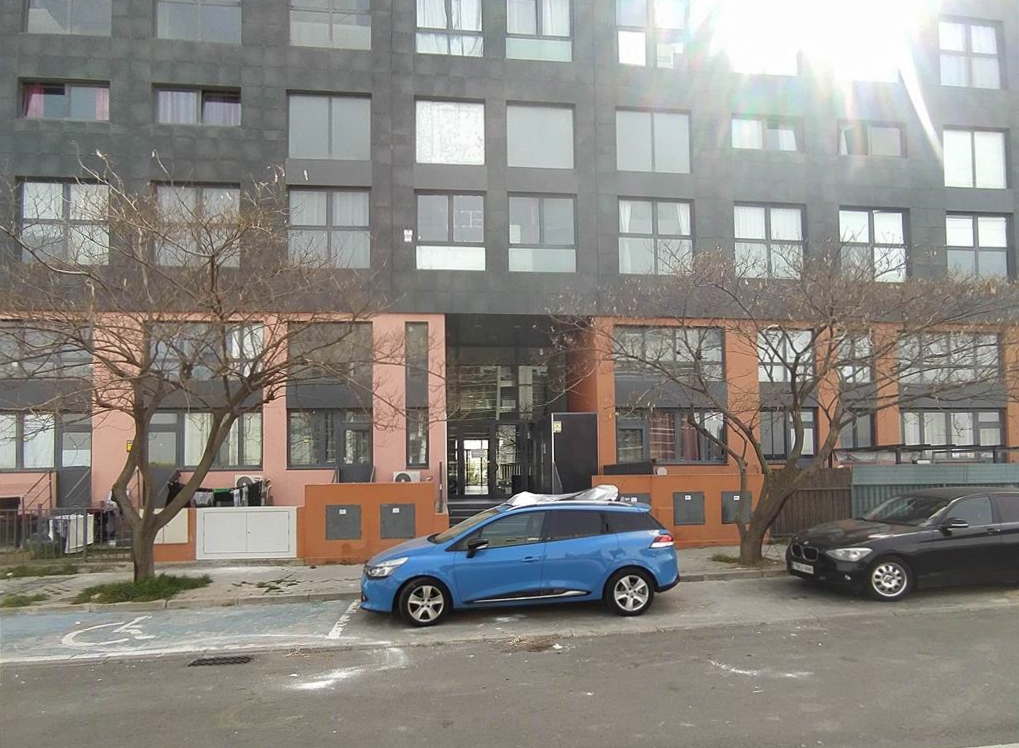 Vista exterior de Garatge en venda en Leganés