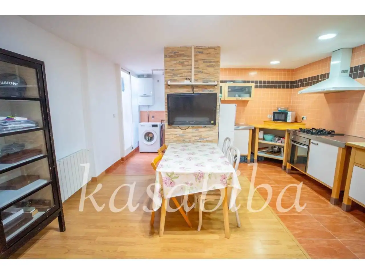 Flat with terrace for sale in Calle Juan Llorens, imagen 12