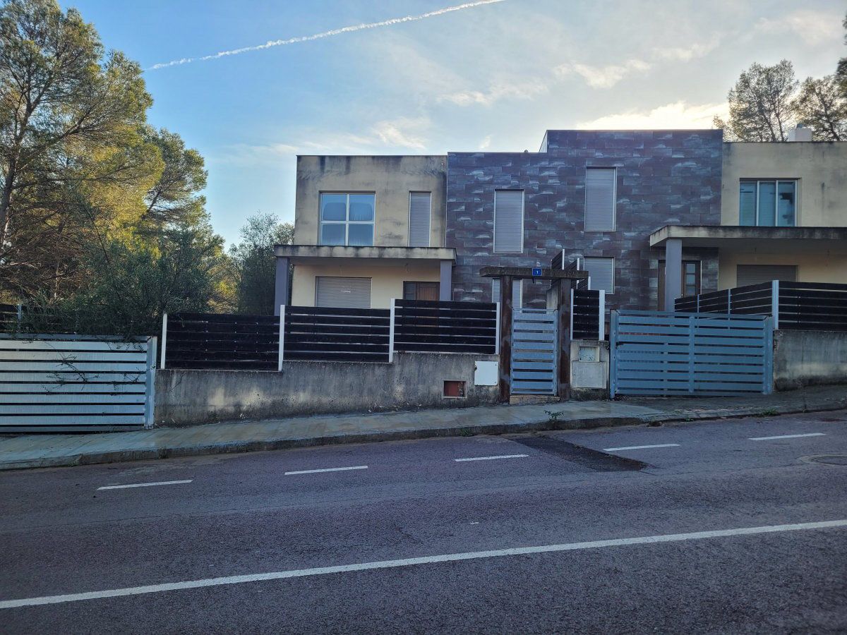 Exterior view of House or chalet for sale in Artana  with Private garden and Swimming Pool