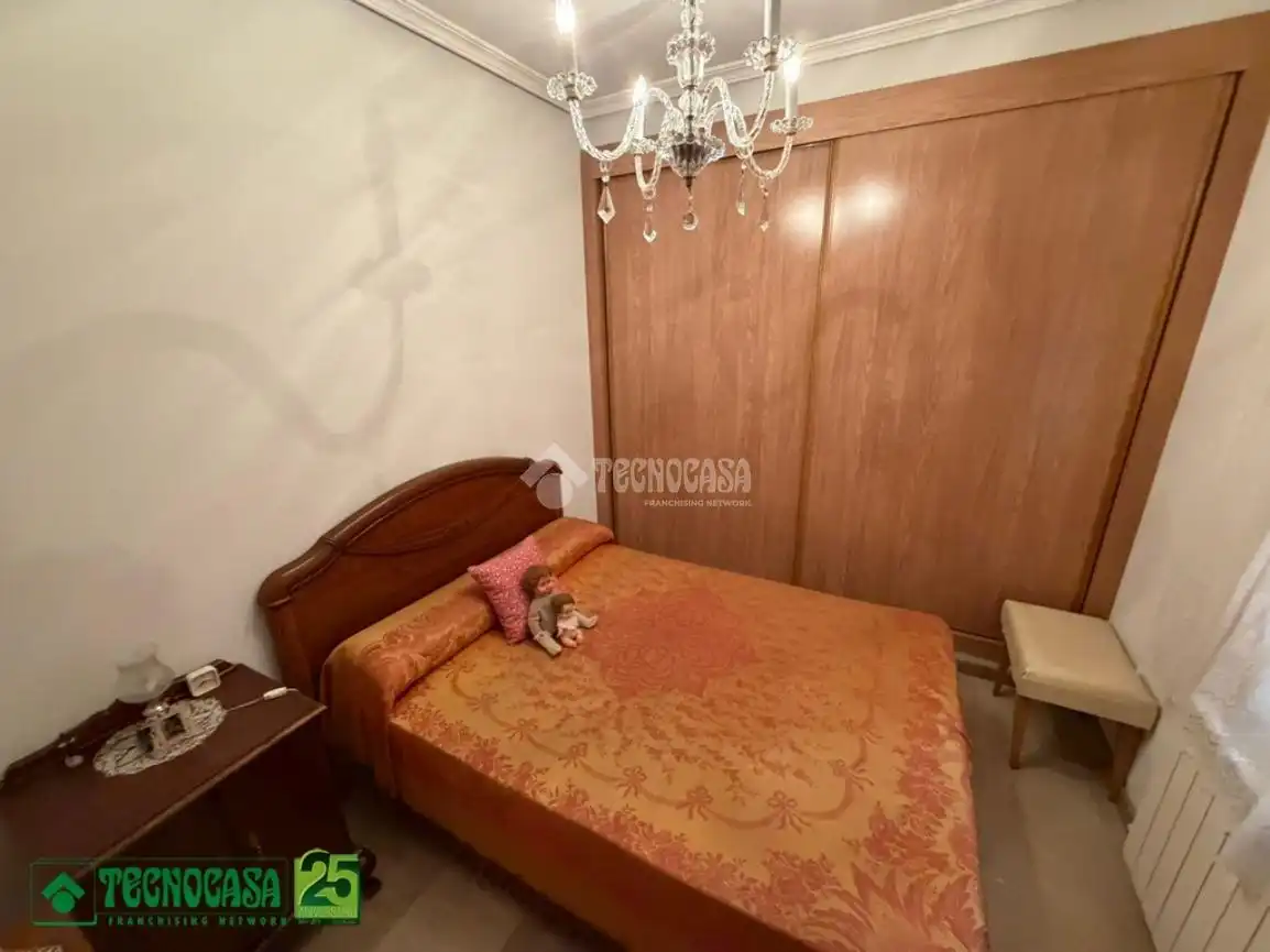 Habitación de Piso en venta en Ciudad Real con Calefacción y Trastero