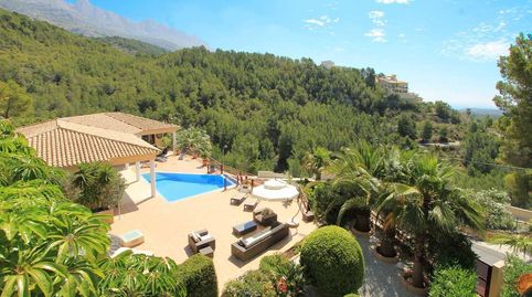 Chalet de lujo con  vistas  al  mar  y  montaña , y  casa  de  invitados independiente., imatge 2