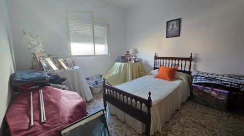 Foto 5 de Casa adosada en venta en Centro, Bormujos