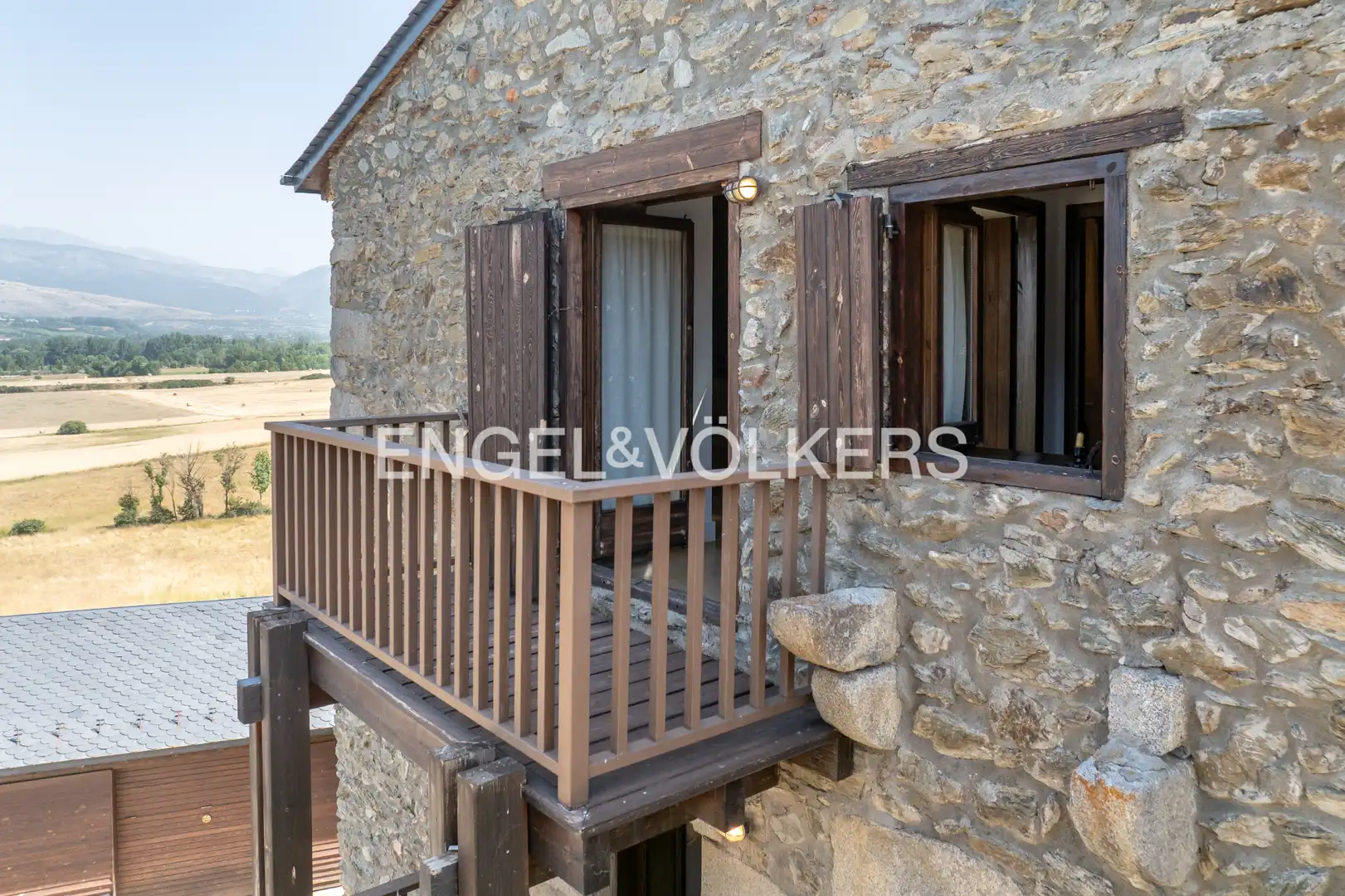 Terraza de Casa adosada en venta en Fontanals de Cerdanya con Calefacción, Parquet y Terraza