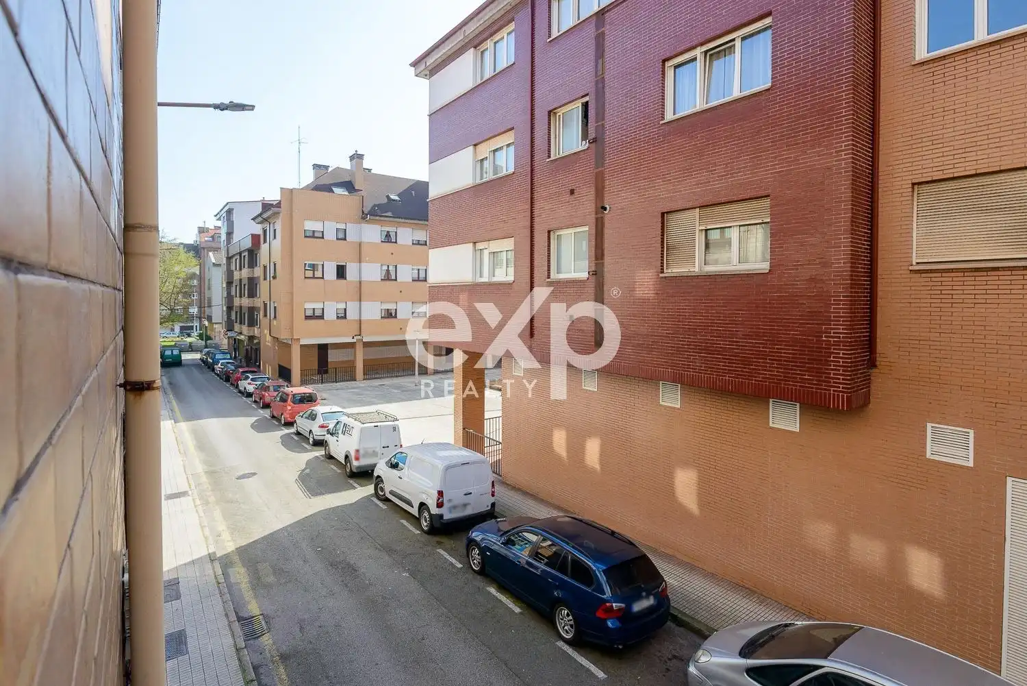 Vista exterior de Pis en venda en Gijón  amb Terrassa i Moblat