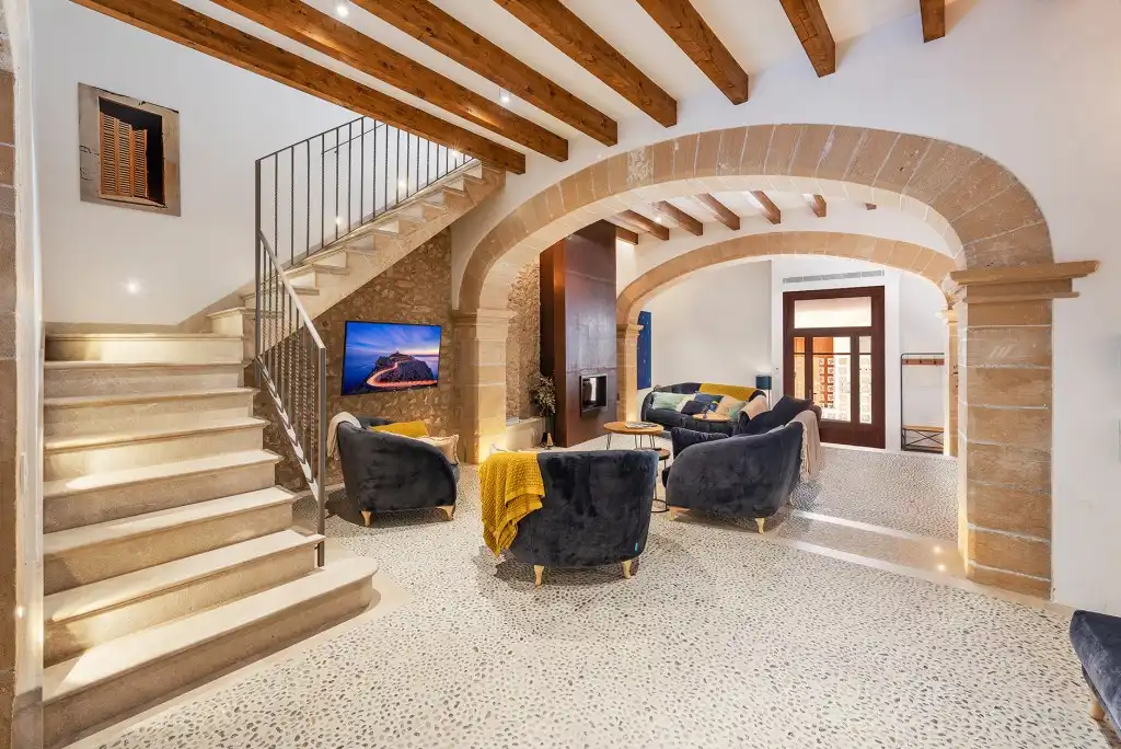 Living room of Country homes for sale in Pollença  with Air Conditioner, Heating and Private garden
