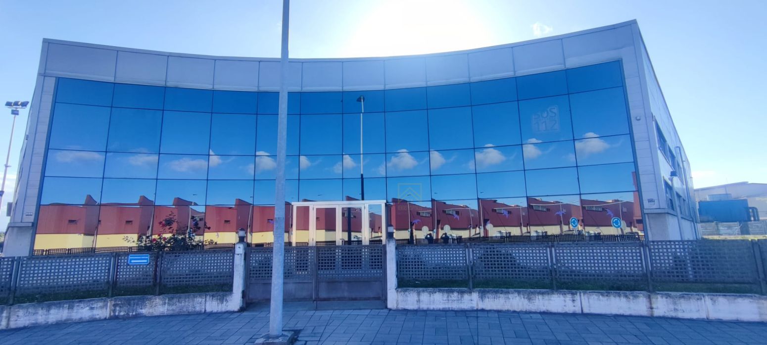 Exterior view of Industrial buildings to rent in Santander