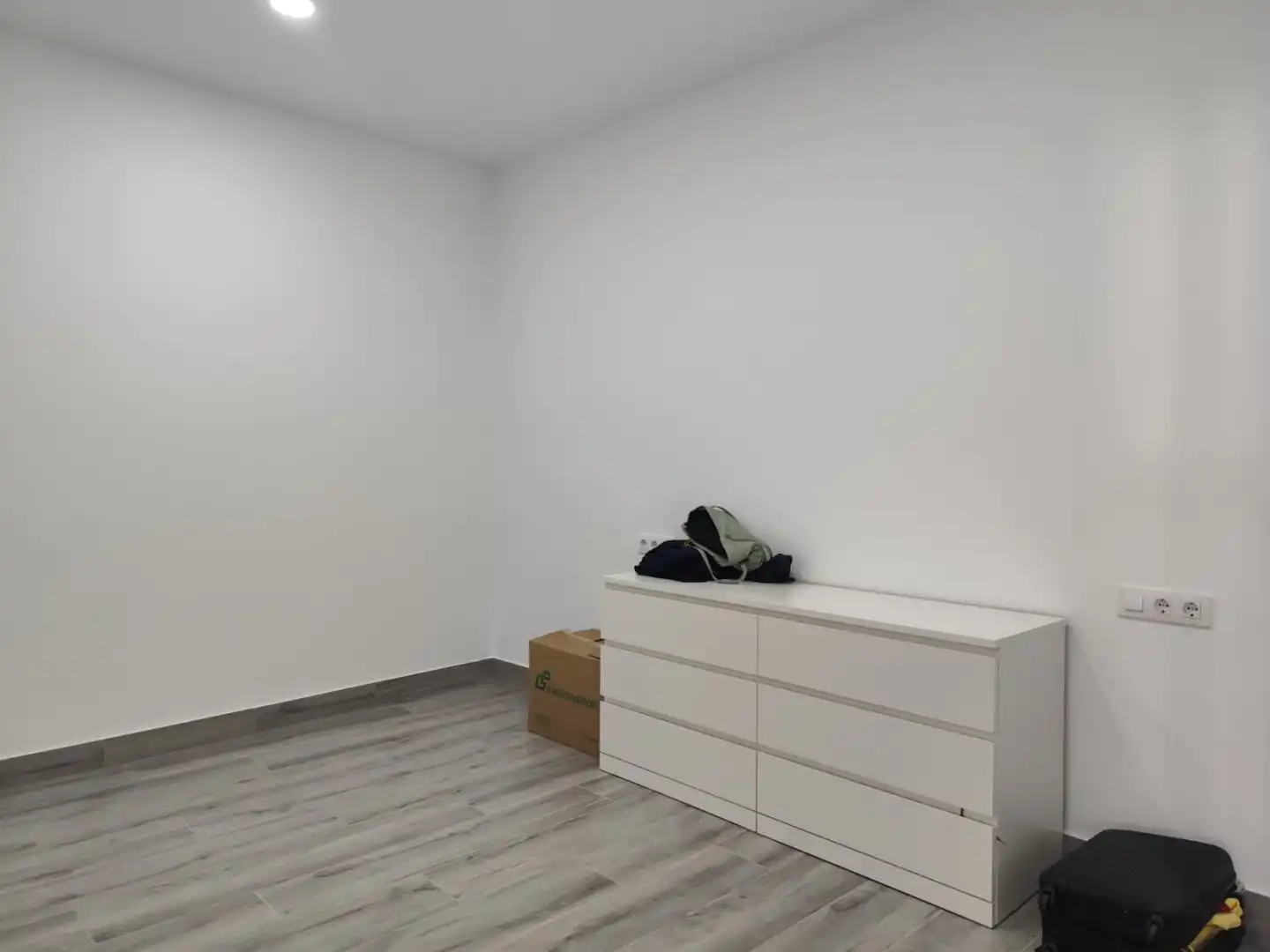 Wohnung zum Verkauf in Hinojos mit Terrasse und Abstellraum